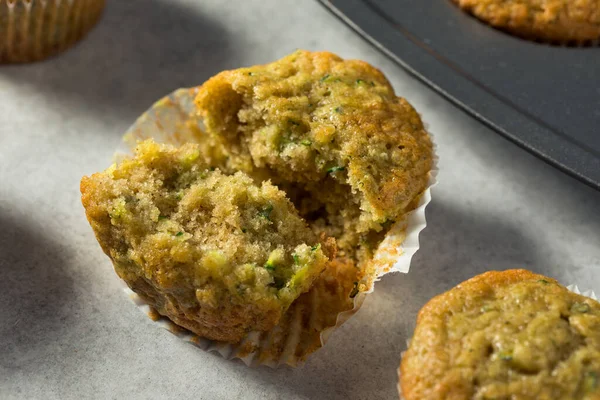 Hausgemachte Süße Zucchini Muffins — Stockfoto