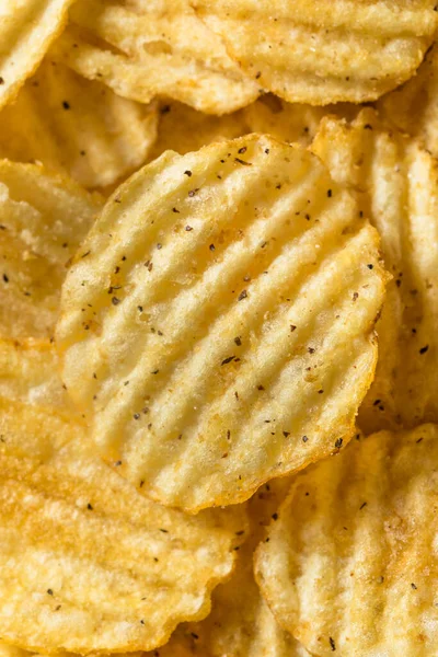 Salt Pepper Crinkle Potato Chips Bowl — Stock Photo, Image