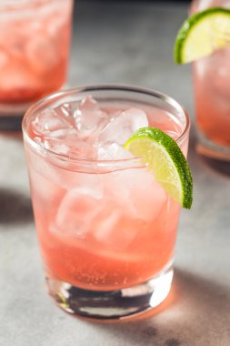 Likörlü Votka Yaban mersini Kokteyli