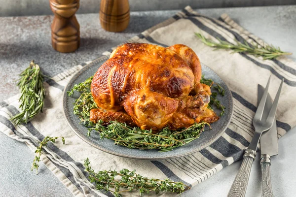 Ev yapımı Biber ve Kekikli Kızarmış Tavuk