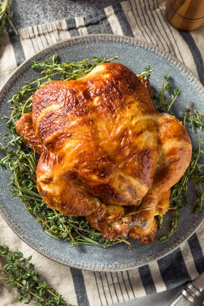 Homemade Roast Rotisserie Chicken Salt Pepper Thyme — стоковое фото