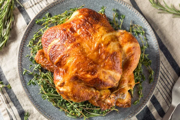 Homemade Roast Rotisserie Chicken Salt Pepper Thyme — стоковое фото