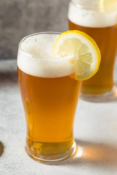 Cold Boozy Refreshing Lemon Beer Shandy Ready Drink — стокове фото