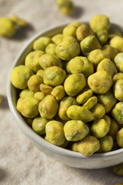 Baharatlı Japon Wasabi Bezelyeleri