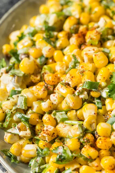 Ev yapımı Meksika sokak mısırı Lime ve Chili 'li Esquites