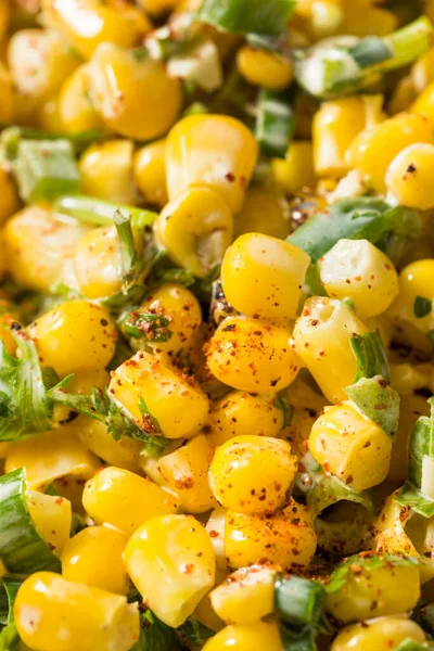 Ev yapımı Meksika sokak mısırı Lime ve Chili 'li Esquites