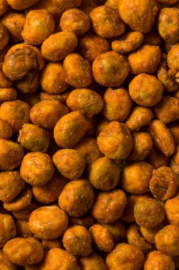 Kavanozda Baharatlı Sriracha Bezelyeleri