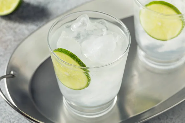 Agua Fría Refrescante Brillante Lime Lista Para Beber — Foto de Stock