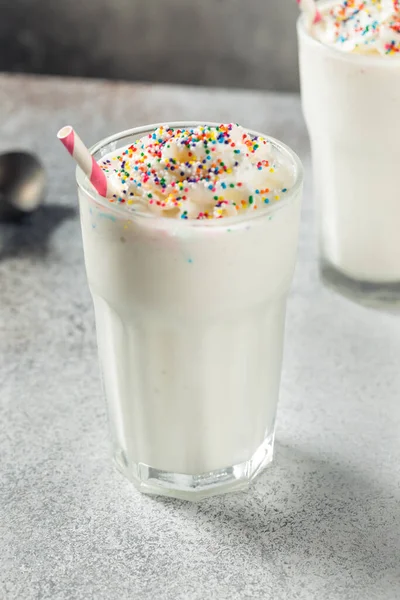 Kremalı Soğuk Vanilyalı Milkshake — Stok fotoğraf