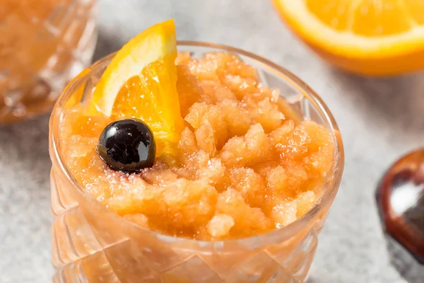 Boozy Frozen Gammaldags Slaskig Med Apelsin Och Bourbon — Stockfoto