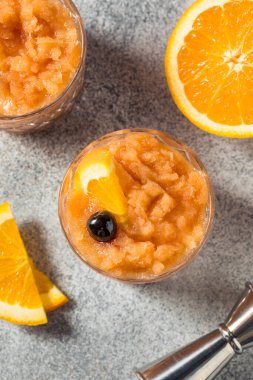 Boozy Donmuş Eski Moda Portakal ve Burbonlu Slushy