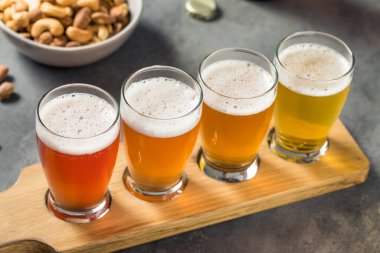 Kokteyl Fındıklı Soğuk Taze Bira Uçuşu