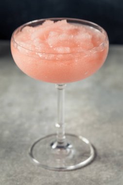 Ev yapımı Boozy Donmuş Gül Donmuş Buzlu Buzlu Coupe Glass