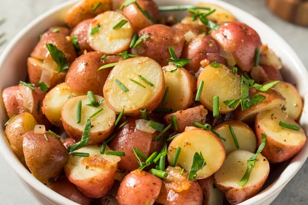 Salada Batata Alemã Caseira Com Ervas Mostarda — Fotografia de Stock