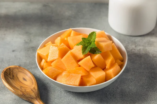 Raw Orange Organic Cantaloupe Melon Cut Cubes — 图库照片