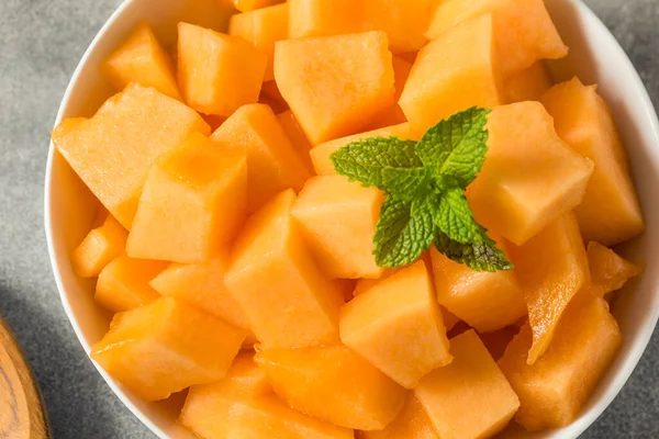 Raw Orange Organic Cantaloupe Melon Cut Cubes — 图库照片