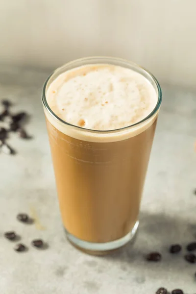 Frothy Cold Brew Nitro Coffee Glass — Foto Stock