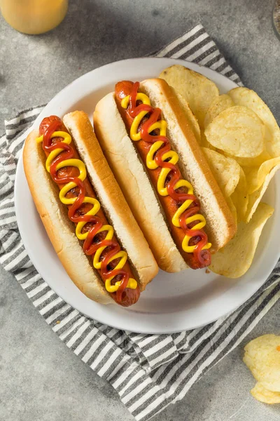 Homemade Hot Dog Ketchup Mustard Potato Chips —  Fotos de Stock