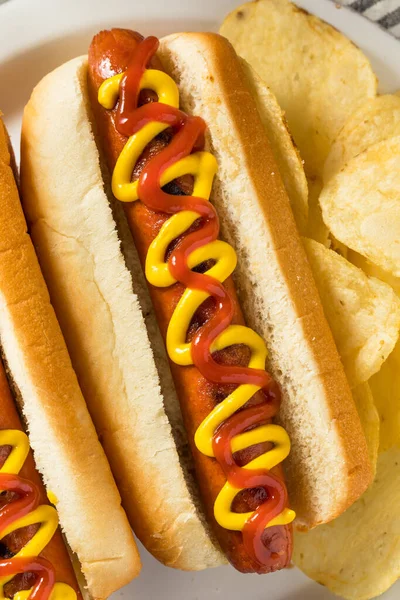 Homemade Hot Dog Ketchup Mustard Potato Chips — Stock Photo, Image