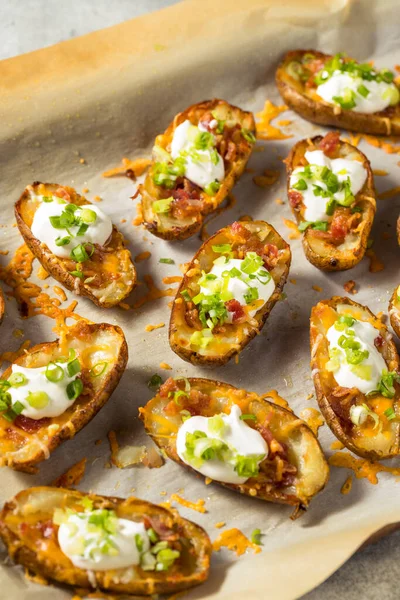 Homemade Loaded Crispy Potato Skins Sour Cream Bacon — Stock Photo, Image