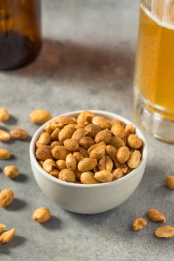 Organic Salted Beer Bar Nuts in a Bowl