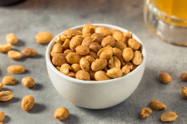 Organic Salted Beer Bar Nuts in a Bowl