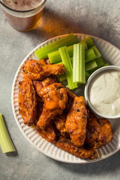 Homemade Spicy Buffalo Chicken Wings Celery Blue Cheese — Stok Foto