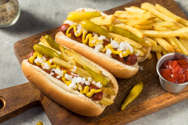 Σπιτικό Chicago Style Depression Dog Πατάτες Μουστάρδας Και Κρεμμύδι — Φωτογραφία Αρχείου