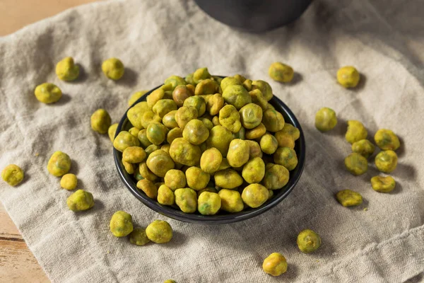 Hausgemachte Japanische Wasabi Erbsen Einer Schüssel — Stockfoto