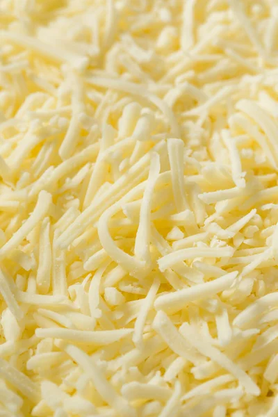 Органический Измельченный Сыр Моцарелла Миске — стоковое фото