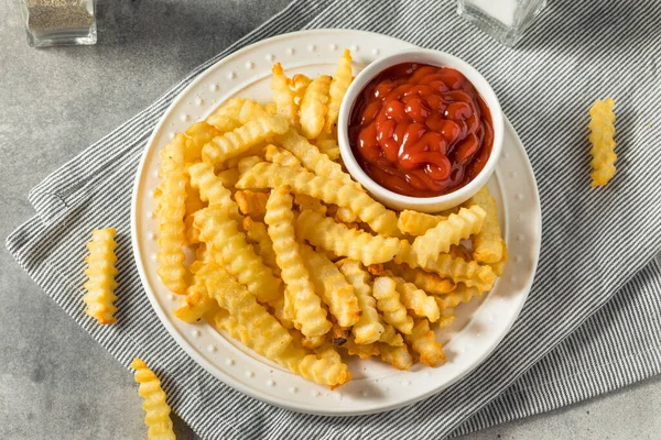 Homemade Crinkle Cut French Fries Ketchup — Stock Photo, Image