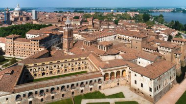 Mantua şehrinin genel görünümü