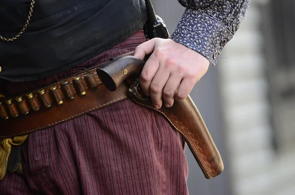 Cowboy and gun — Stock Photo, Image