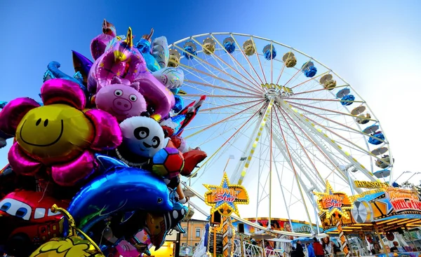 Ferris wheel — Stock Photo, Image