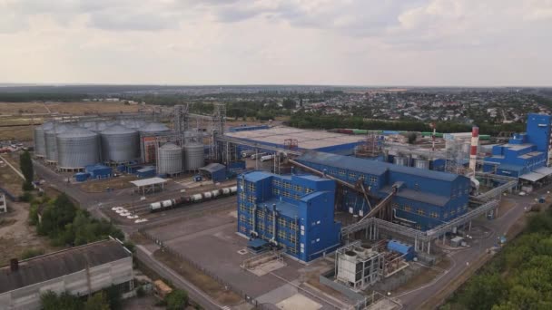 Industriële Zone Met Fabriek Plant Verwerking Van Zonnebloemolie Oliehoudende Zaden — Stockvideo