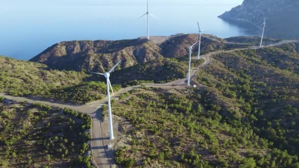 Vindkraftverk Vindstilla Förhållanden Vindkraftpark Strömavbrott Och Energikris — Stockvideo