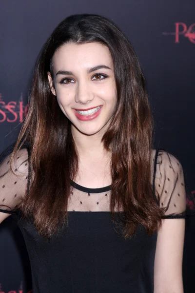 Hannah Marks — Stock Photo, Image