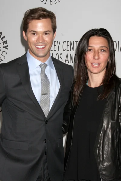 Andrew rannells und ali adler — Stockfoto