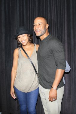 Meagan iyi, devon franklin