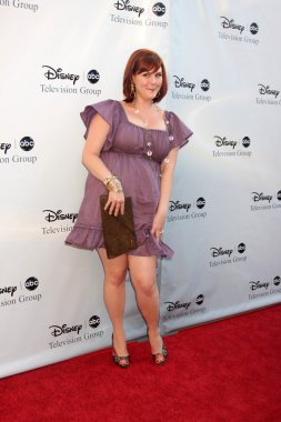 Sara Rue