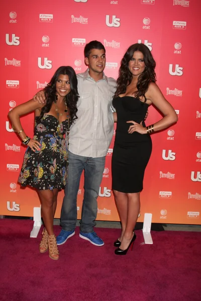 Kourtney, Robert Jr., Khloe Kardashian — Stockfoto