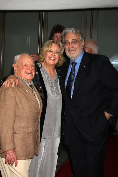 Micky and Jan Rooney, Placido Domingo — Stock Photo, Image