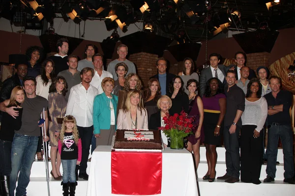 Young and Restless Cast — Stock Photo, Image