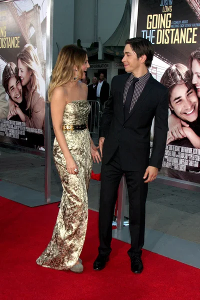 Drew Barrymore and Justin Long — Stock Photo, Image