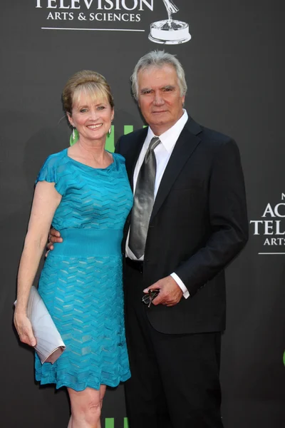 John McCook & esposa Laurette — Foto de Stock
