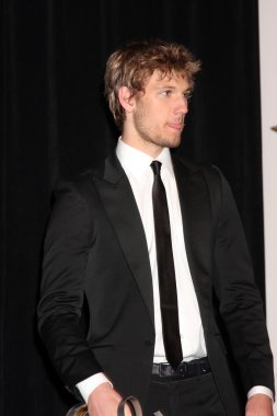 Alex Pettyfer