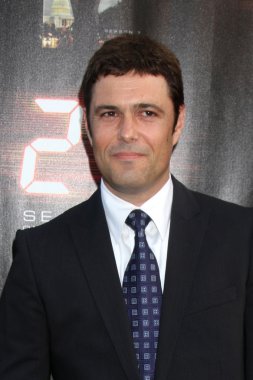 Carlos bernard