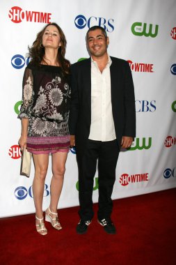 Paula Marshall ve Danny Nucci