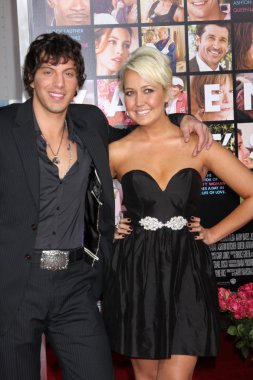 Çelik manolya (müzik grubu)