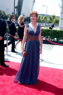Sharon lawrence